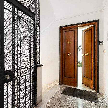 Appartamento Via Di Porta Labicana Rome Luaran gambar